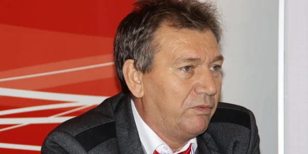 Vasile Strat a votat pentru excluderea lui Geoană