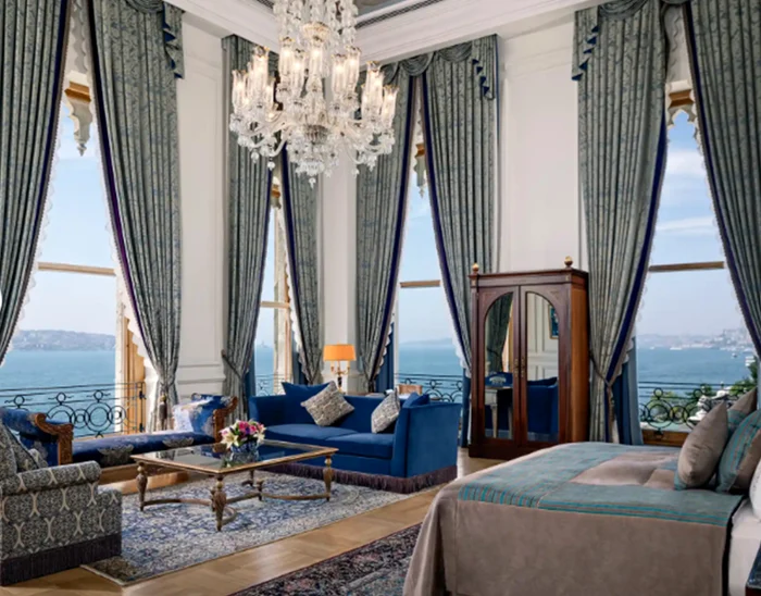 Un alt dormitor din cea mai scumpă suita a hotelului Çırağan Palace Kempinski Istanbul