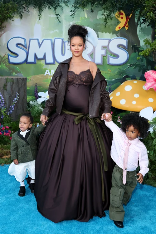 Rihanna cu copiii GettyImages 2225002020 jpg