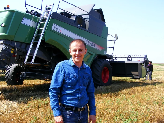 Cornel Stroescu, mulţumit de producţia obţinută la grâu FOTO Corina Macavei