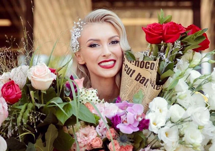 
    Andreea Bălan arată impecabilFoto Facebook  