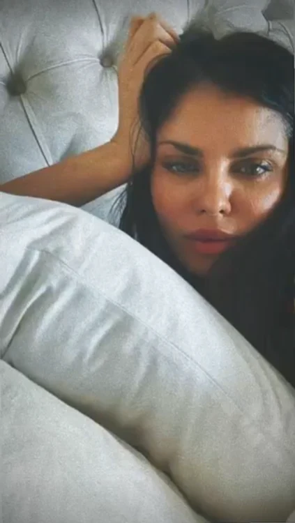 Ileana Lazariuc aa distribuit o poza facută în dormitor