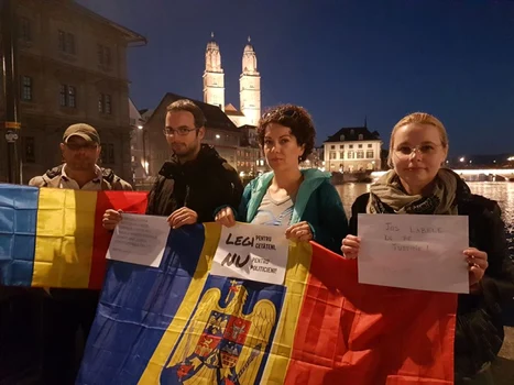 Proteste Rezist în Elveţia 