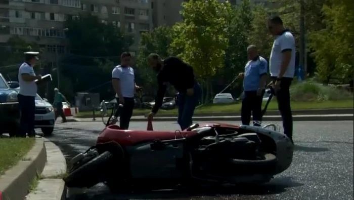 Oamenii susțin că alunecau „ca pe gheață”Foto: Facebook