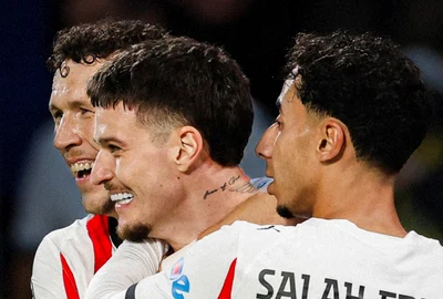 dennis man fb psv jpg