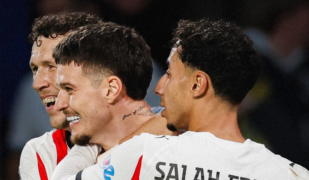 PSV-ul lui Dennis Man, cât mai aproape de primăvara europeană. Ce urmează după victoria răsunătoare cu Liverpool