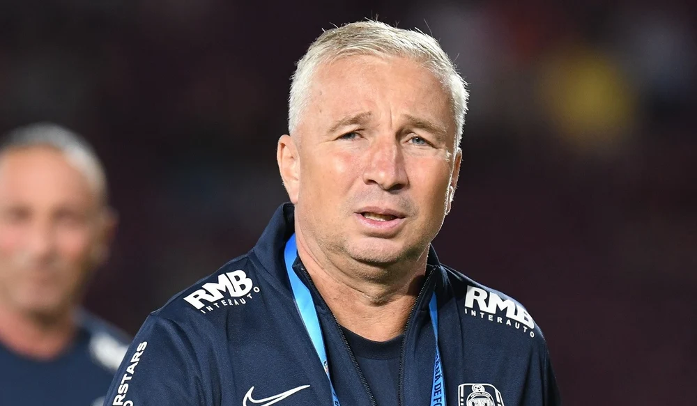 Dan Petrescu, surprins de paparazzi pe Șoseaua Nordului din București vizibil tras la față. Apropiații săi susțin că este „grav bolnav”