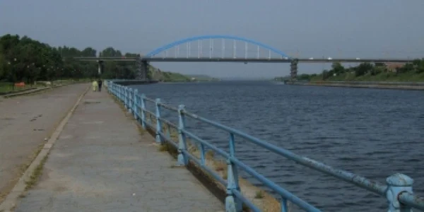 Asistenţa şi execuţia podului peste Canalul Dunăre - Marea Neagră costă peste 24,6 milioane de euro