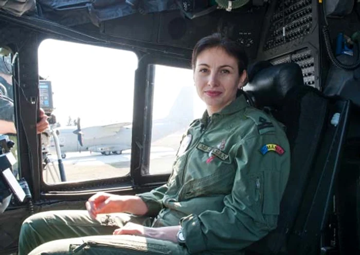 «Curaj la feminin»: Simona Maierean, pilot militar de supersonicFOTO: Arhiva personală