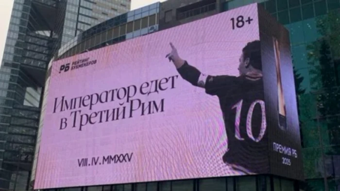 Panourile cu Francesco Totti au împânzit clădirile din Moscova