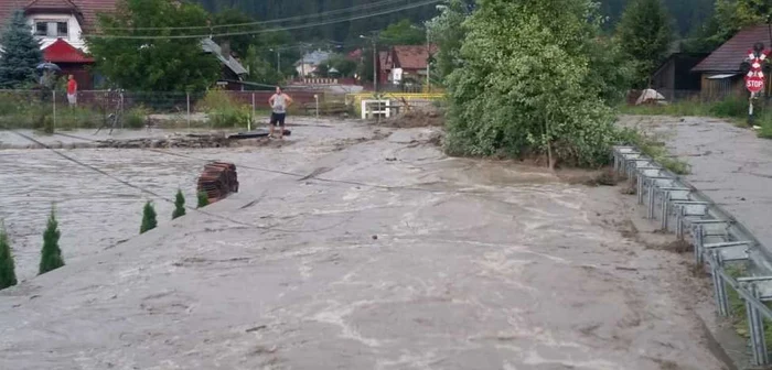 Inundaţii Câmpulung Moldovenesc. FOTO ISU Suceava