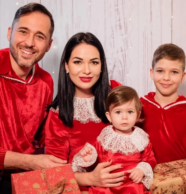 Dinu și Deea Maxer, ședință foto superbă alături de copiifoto: arhivă personală