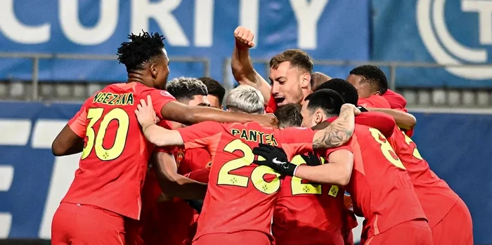 FCSB poate declanșa diseară fiesta. Foto Facebook