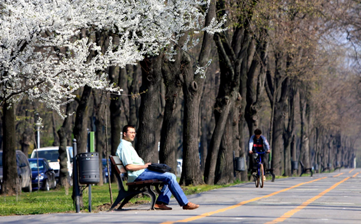 Prognoza meteo pentru următoarele două zile anunță vreme caldă dar schimbătoarefoto: Click!