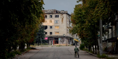 Orașul Izium după ce a fost recâștigat de forțele armate ucrainene FOTO EPA-EFE