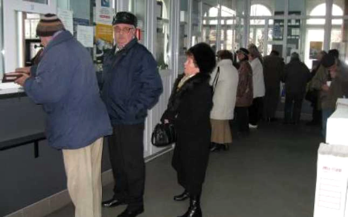 Populaţia României a scăzut cu 6.802 persoane în luna februarie FOTO Adevărul