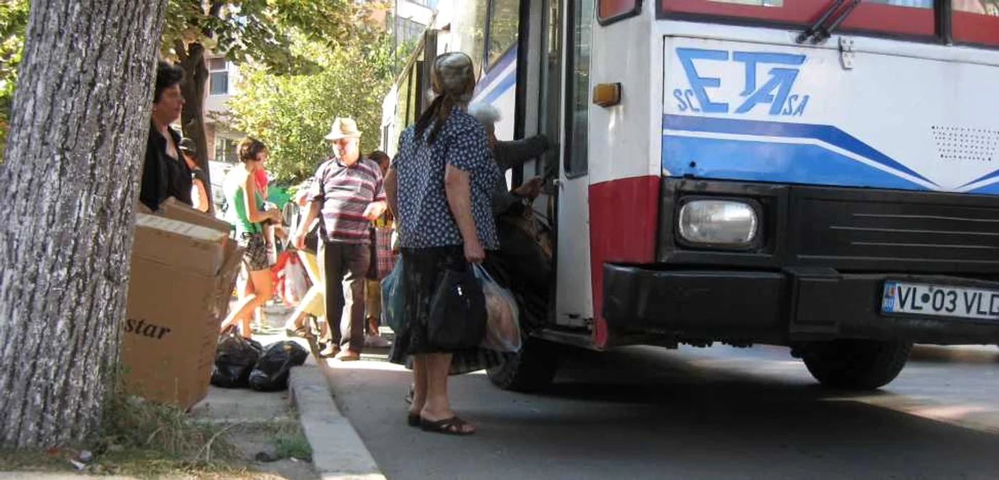 Vechile autobuze sunt veritabile piese de muzeu