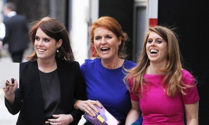 Sarah Ferguson și fiicele ei, Prințesa Beatrice și Prințesa Eugenie, 2024   Facebook 3 jpg