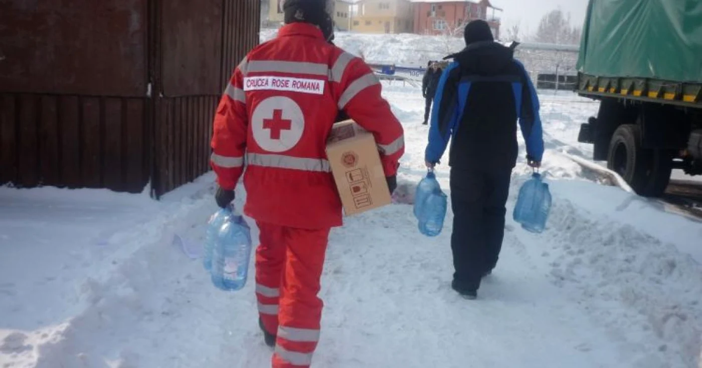 Voluntarii Crucii Roșii