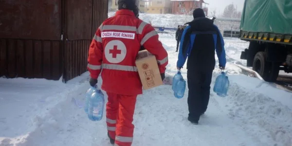 Voluntarii Crucii Roșii