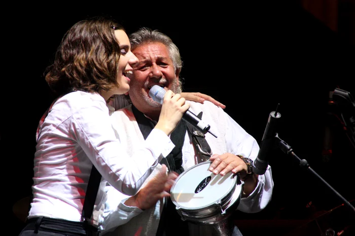 
    Ovidiu Lipan Ţăndărică face un duet de excepţie cu Irina Sârbu (jazz) - foto: irinasarbu.ro  