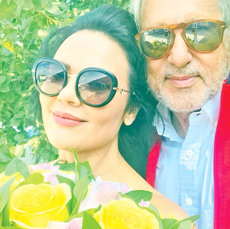 Prima poză pe care Ilie Năstase a pus-o pe Facebook cu noua lui iubită, Ioana Simion