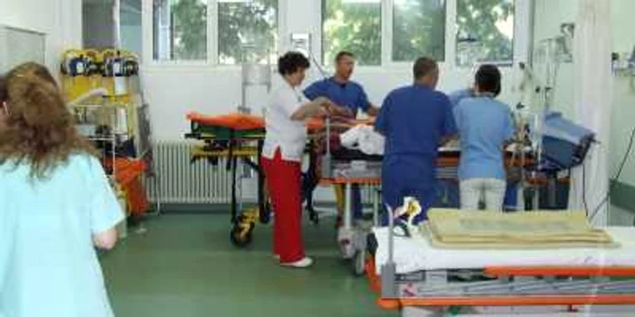 Pacienta a ajuns la spital cu infarct şi un traumatism cranian