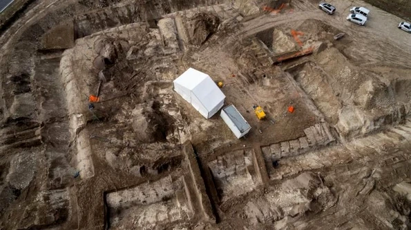 Mormânt celtic, vechi de 2500 de ani, descoperit în Franța jpeg