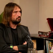 Dan Alexa Foto podcast fain&simplu png