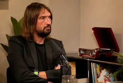 Dan Alexa Foto podcast fain&simplu png