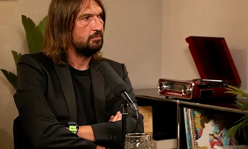 Dan Alexa Foto podcast fain&simplu png