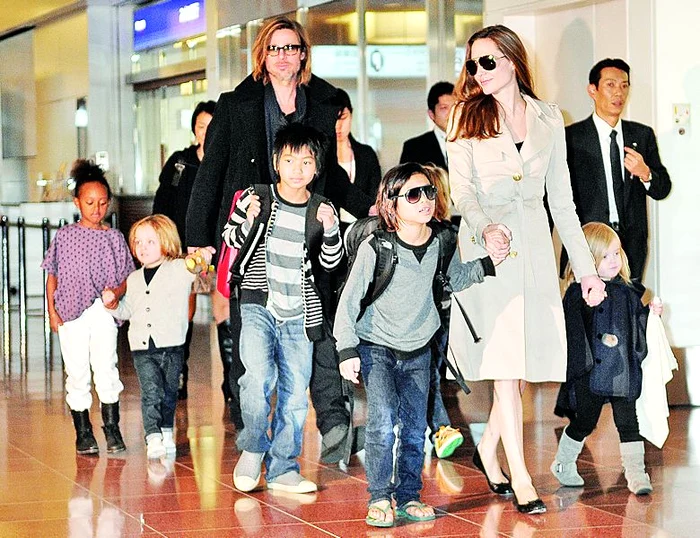 Brad şi Angelina (fotografii: guliver/splashnews)