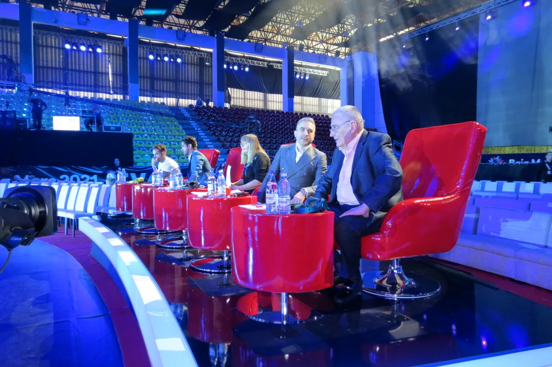 Concurenții, juriul și prezentatorii, la repetițiile pentru semifinala națională Eurovision 2016