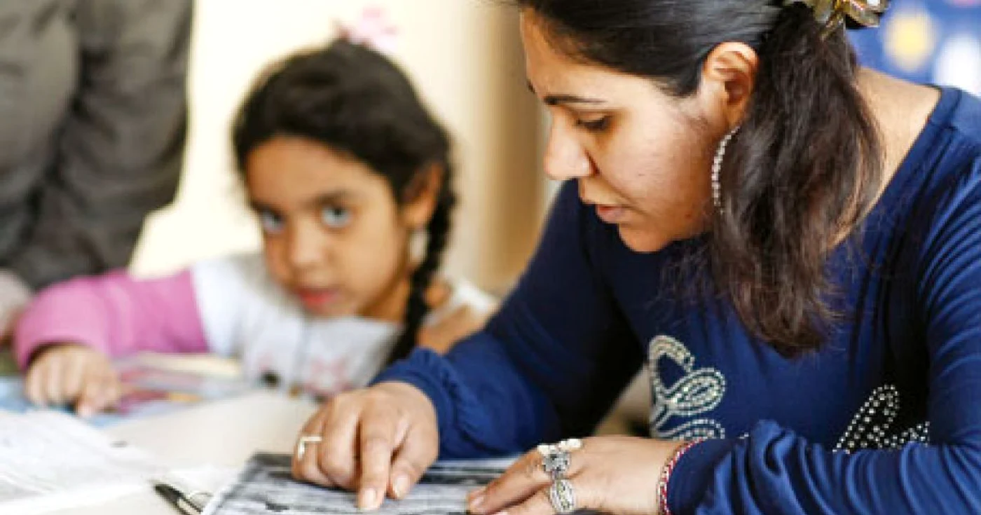 Victoriţa este mama şi colega de bancă a Feliciei la Şcoala „Sfinţii Voievozi“ 