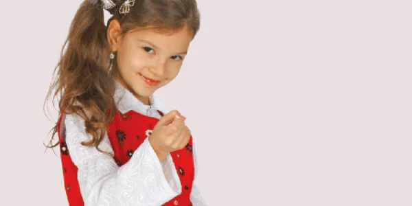 Cleopatra Stratan, fiica interpretului Pavel Stratan, s-a lansat în muzică în anul 2006