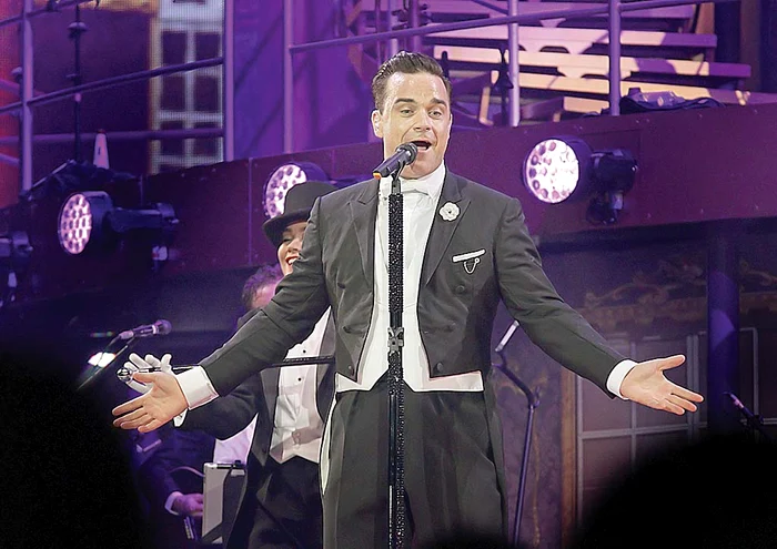 
    Robbie Williams (41 de ani) concertează în premieră în RomâniaFoto: Wenn, Photoland  