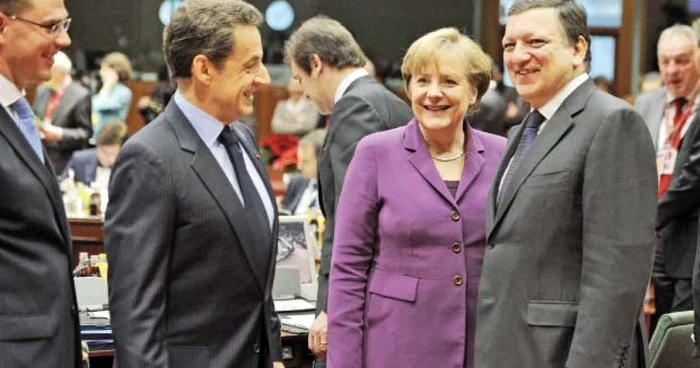 Preşedintele francez Nicolas Sarkozy şi cancelarul german Angela Merkel vor disciplină bugetară