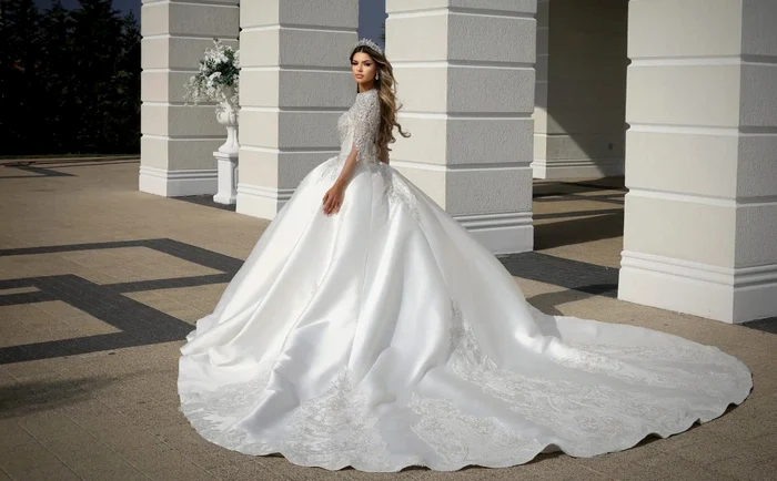 Sursa imagine: aryannakaren.ro