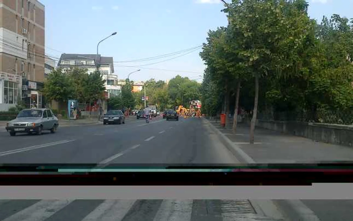 Accident pe strada Isaccei din Tulcea FOTO Arhivă Adevărul