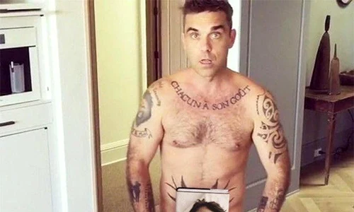 robbie williams hepta 3229020 jpg jpeg