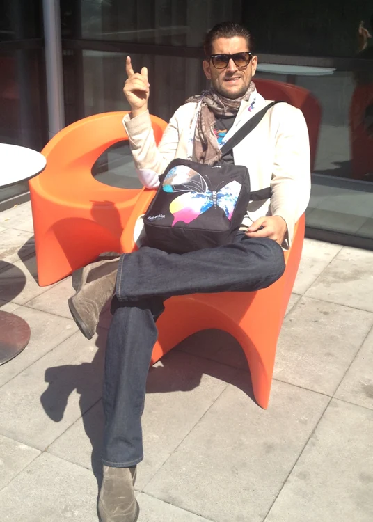 cezar ouatu, eurovision, pe terasa hotelului