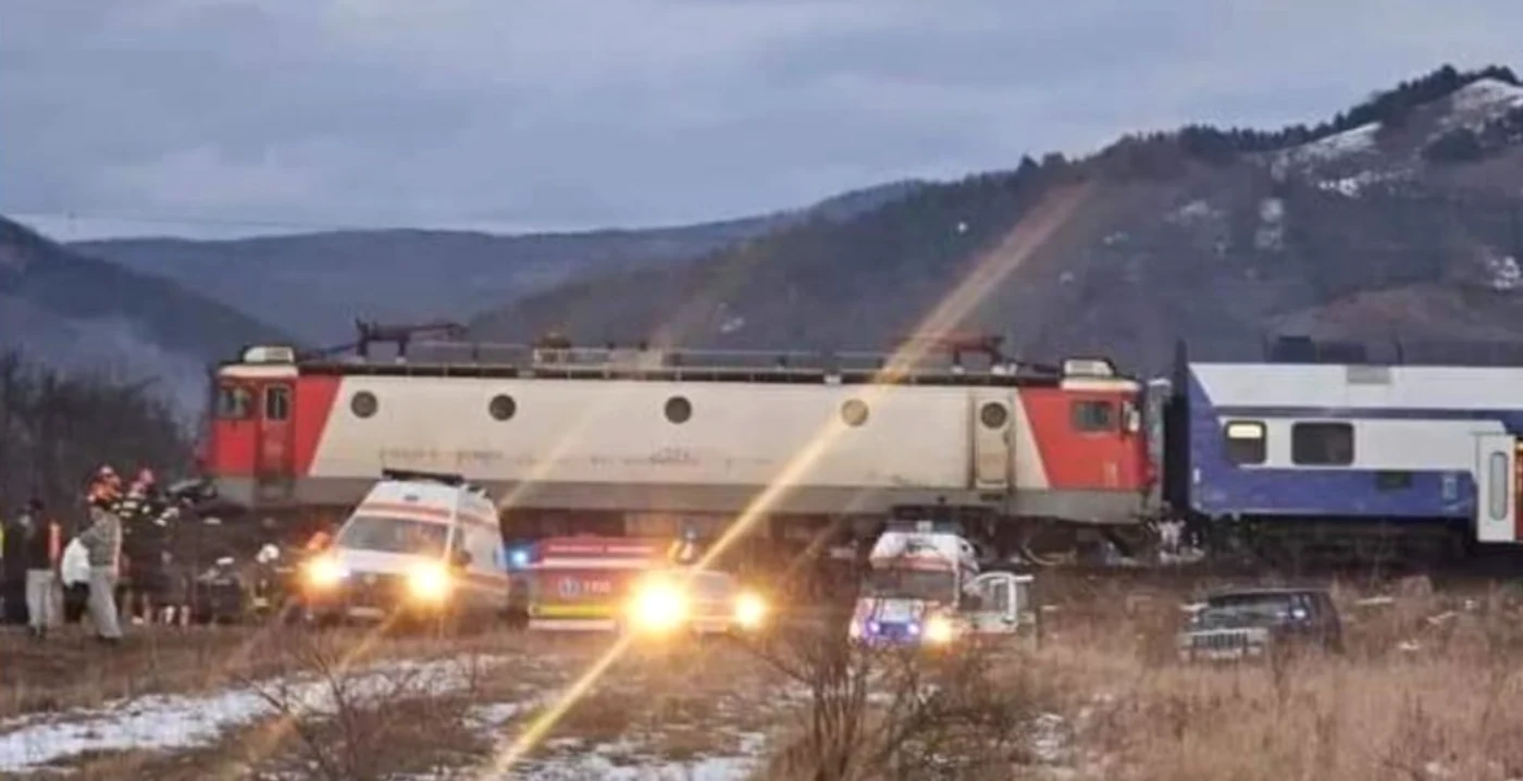 Accidentele feroviare produse la trecerile la nivel cu calea ferată sunt frecvente. FOTO ISU Bacău