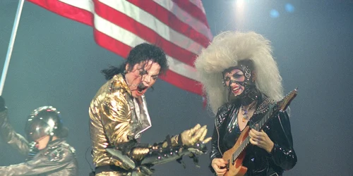 Michael Jackson si Jennifer Batten FOTO Getty Images (2) jpg
