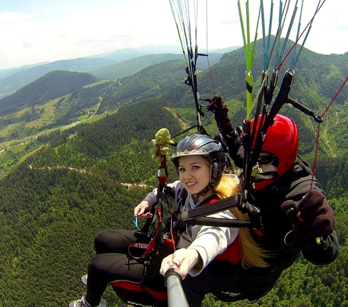 zbor cu parapanta jpg jpeg