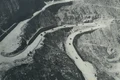 „Șoseaua dintre nori”, aici așa cum arăta la inaugurare, în 1974, ar fi trebuit să poarte numele lui Nicolae Ceaușescu, dar acesta s a opus jpeg