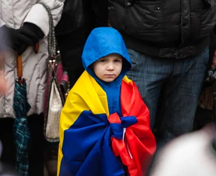 Copilul român trebuie să fie religios, muncitor şi cumpărat. FOTO: Adevărul