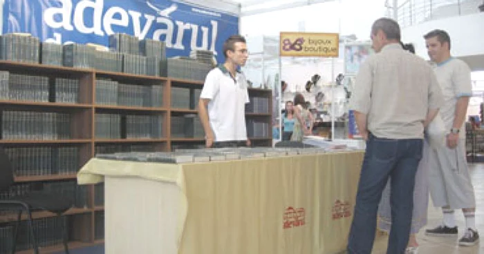Constanta: Litoral 2009/Cărţile „Adevărul“ se vând la Pavilionul Expoziţional