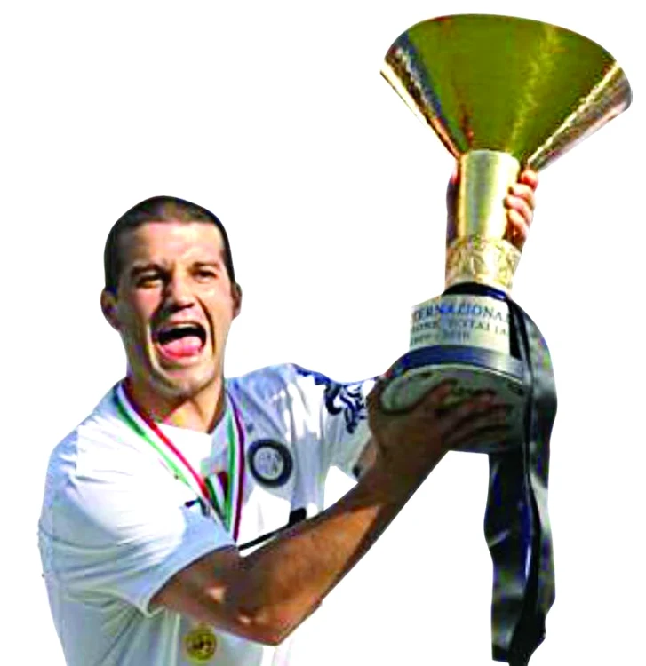 Cristi Chivu a reluat ieri antrenamentele după ce a câştigat tot ce se putea cu Inter în sezonul trecut