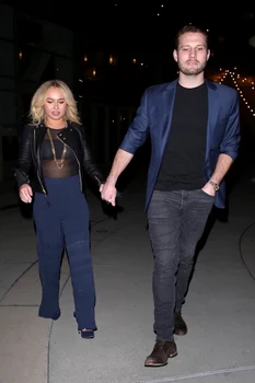 2 hayden panettiere brian hickerson bataie in strada la los angeles 1 jpg jpeg