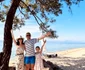 Gabriel Fătu alături de fiica și soția sa FOTO: CLICK!